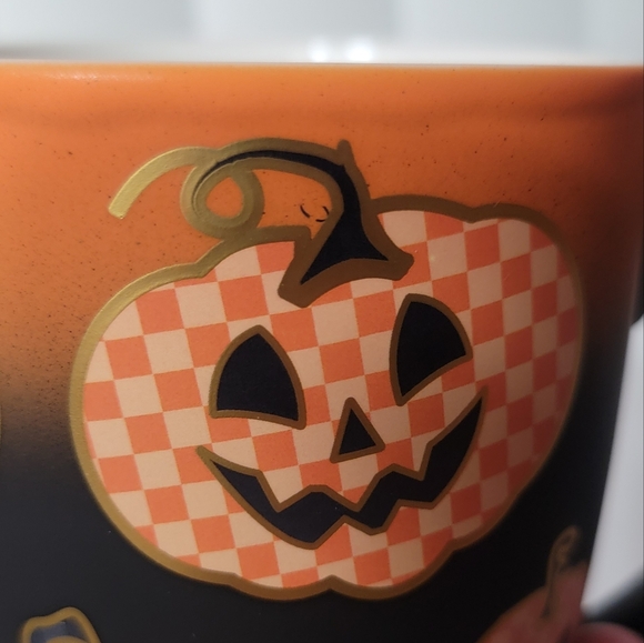 Cobwebs & Cauldrons Orange Checkered Pumpkins Halloween Mug - Picture 4 of 6